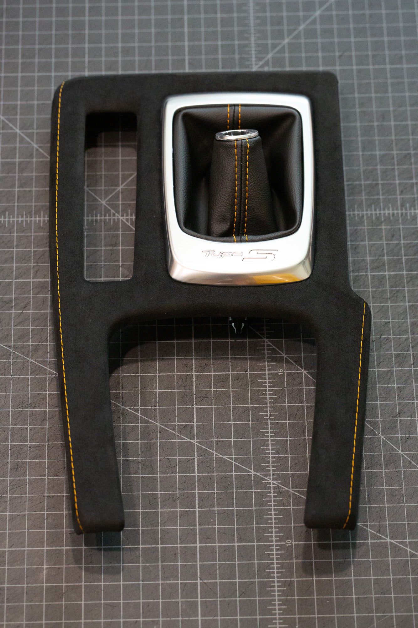 Integra DE5, DE4  Console Cover (Manual)
