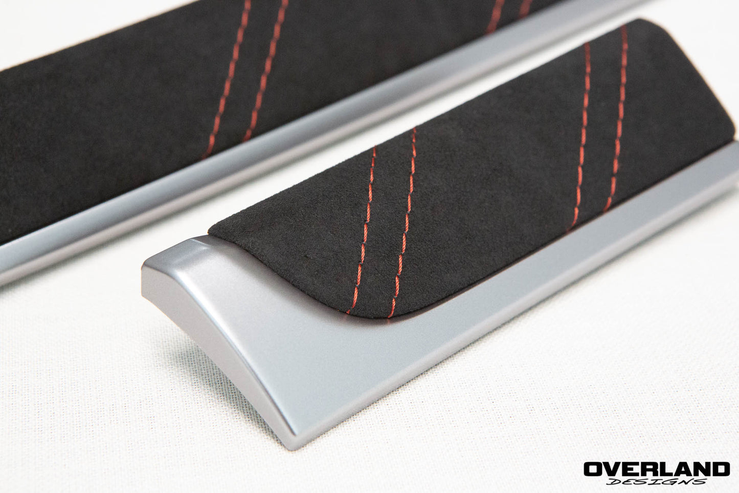 Upgraded Middle Dash Garnish