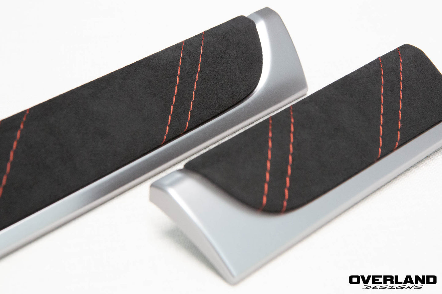 Upgraded Middle Dash Garnish